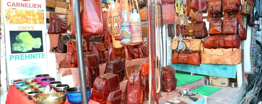 Old Manali Market